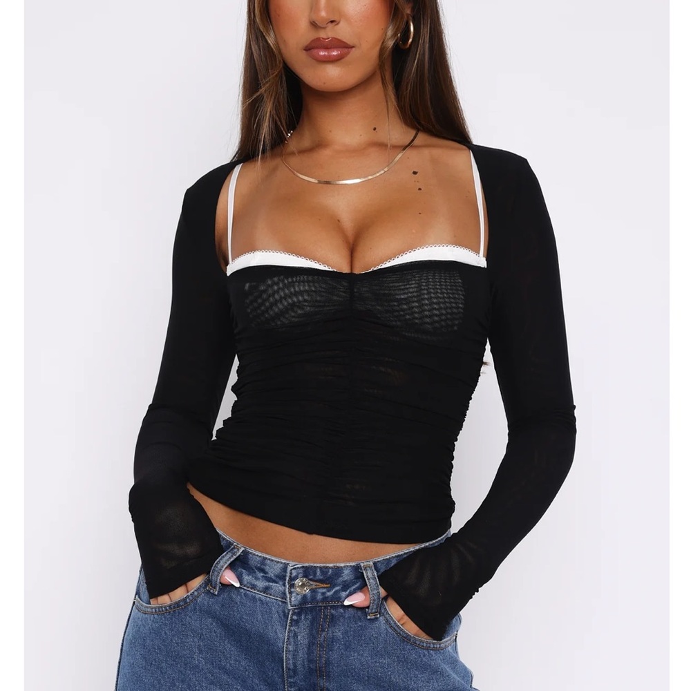 NWT 🖤 White Fox Our Days Bra Top